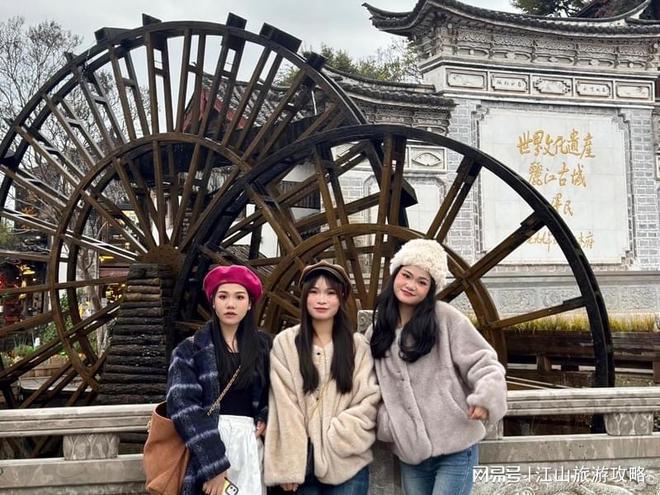 及费用参团去四川五日游报价良心推荐爱游戏app去四川报团5天旅游景点