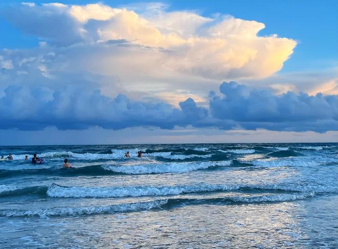 导游北海旅游实用攻略五天四晚路线爱游戏app登录北海旅游热门金牌(图5) 导游北海旅游实用攻略五天四晚路线爱游戏app登录北海旅游热门金牌(图5)